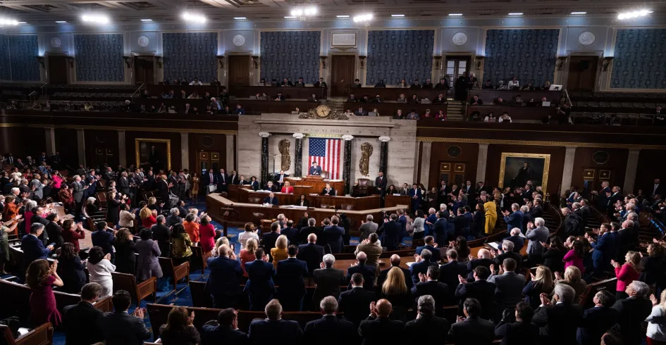 مجلس النواب الأمريكي يوافق على إلغاء قانون قيصر بشأن سوريا