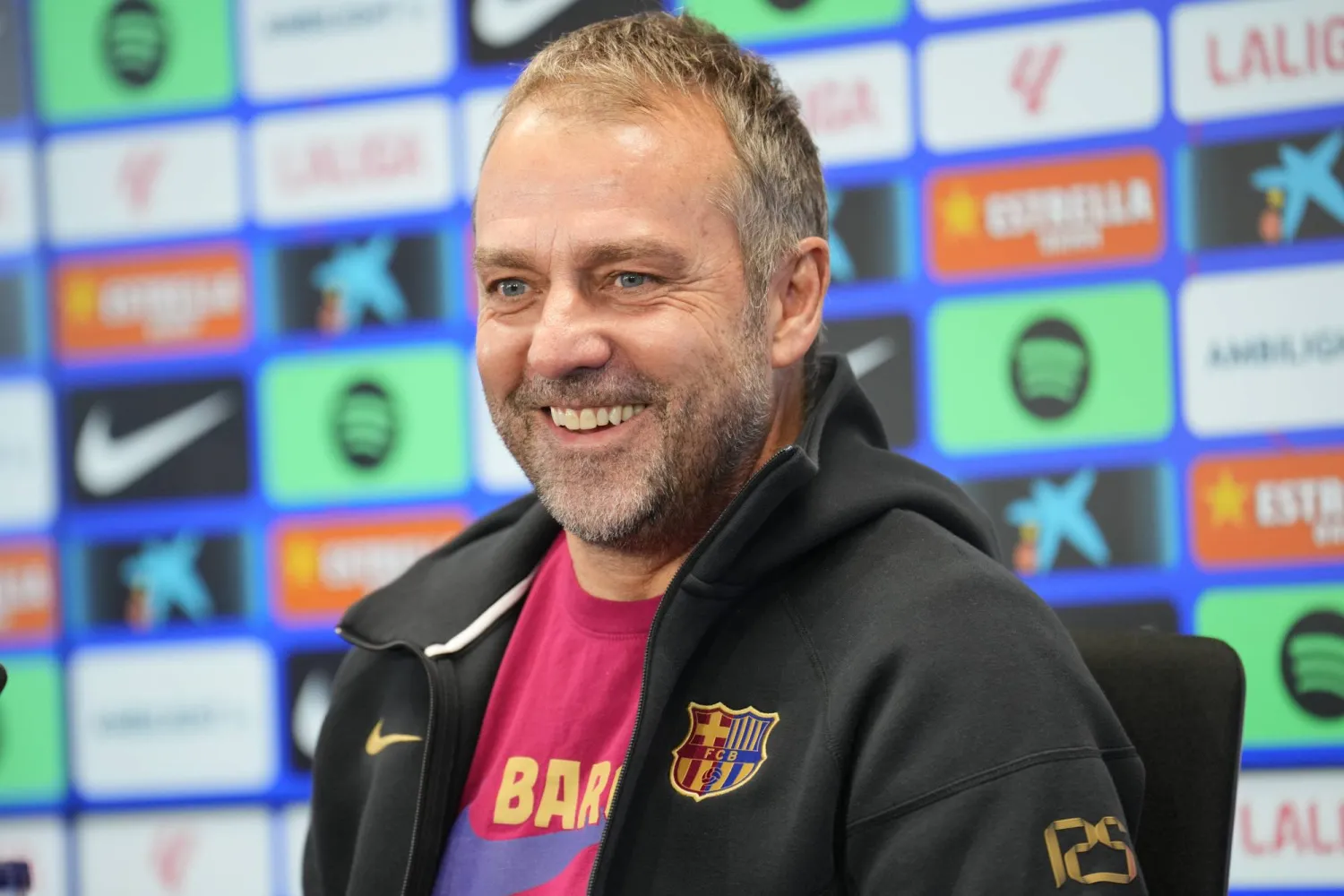مدرب برشلونة هانزي فليك بعد انتصار فريقه بخماسية على اشبيلية