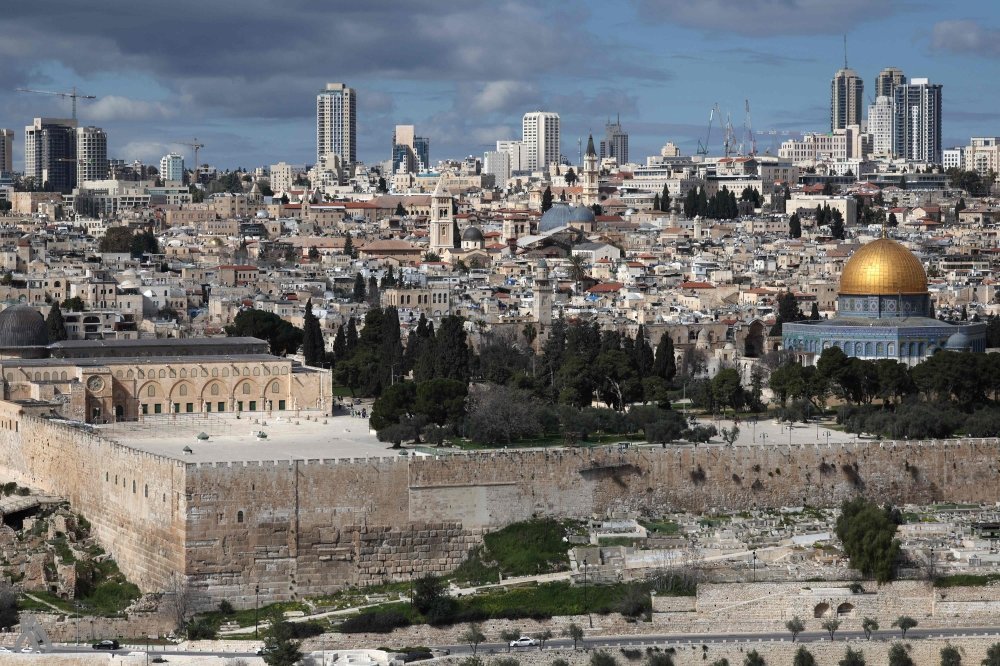 وسائل إعلام: دوي انفجارات في مدينة القدس