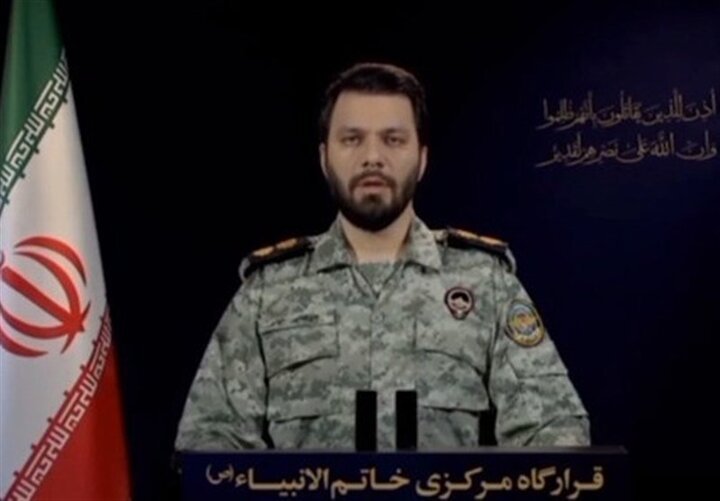 مقر خاتم الأنبياء يدنا على الزناد في ضوء تهديدات أمريكا