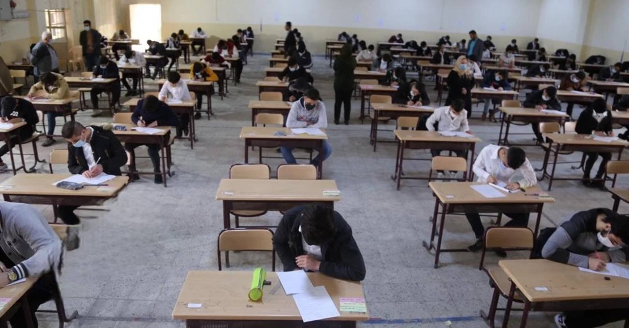 وزارة التربية : 3067 تلميذاً وطالباً يشاركون في اختبارات التسريع للانتقال إلى مراحل دراسية أعلى.