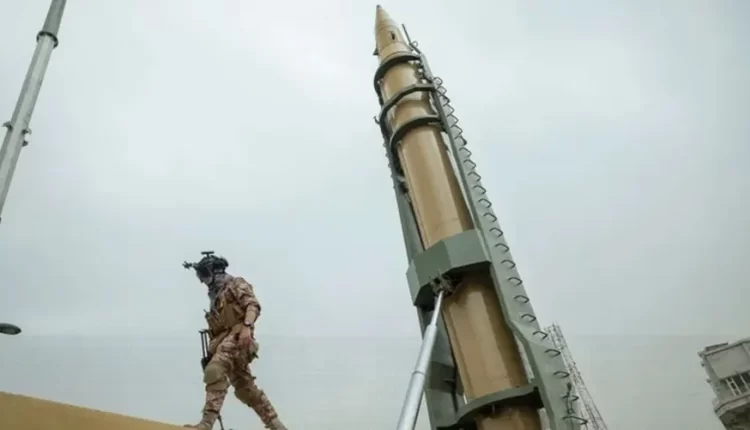 الحرس الثوري الإيراني استهدفنا حراس قاعدة رامات ديفيد الجوية بصواريخ  باليستية